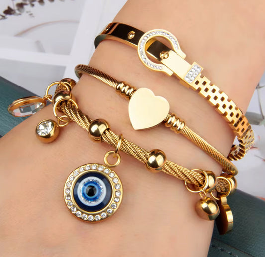 Blue Gaze Keys Set
